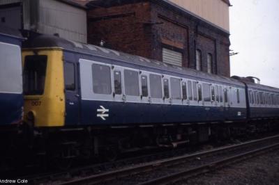 view details about Unit T007